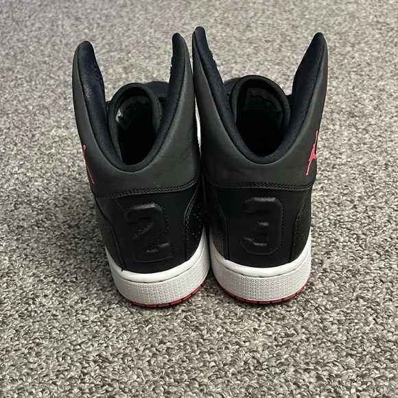 Jordan 1 flight 5 premium - Picture 3 of 5